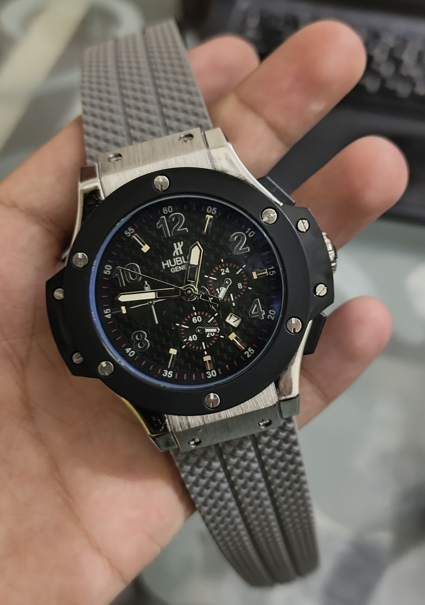 Hublot Big Bang King Men's Watch - Black Dial, Rubber Strap