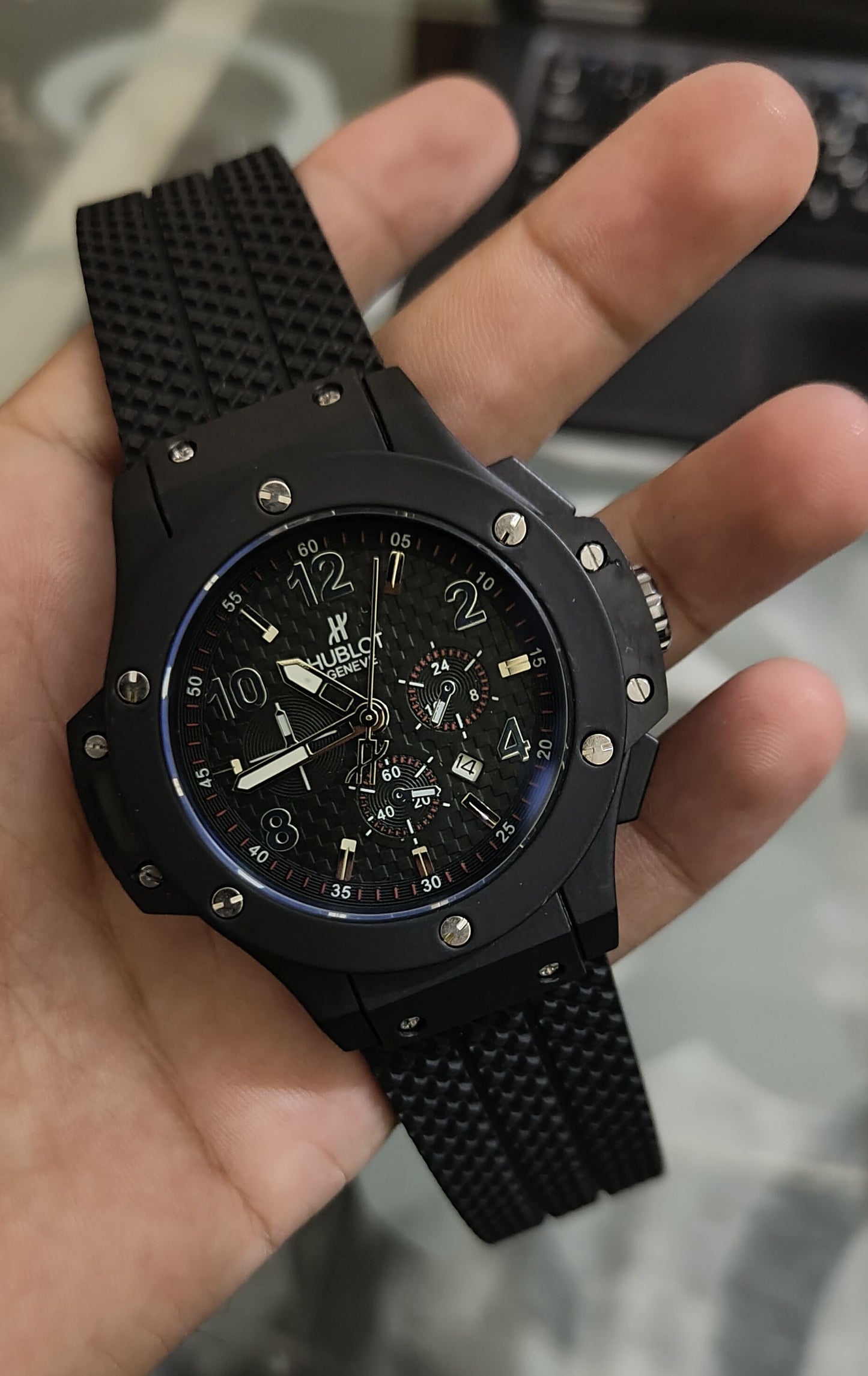 Hublot Big Bang King Men's Watch - Black Dial, Rubber Strap