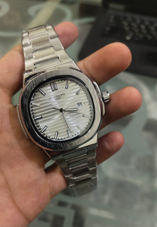 Patek Philippe - Geneve Nautilus Wrist Watch For Men