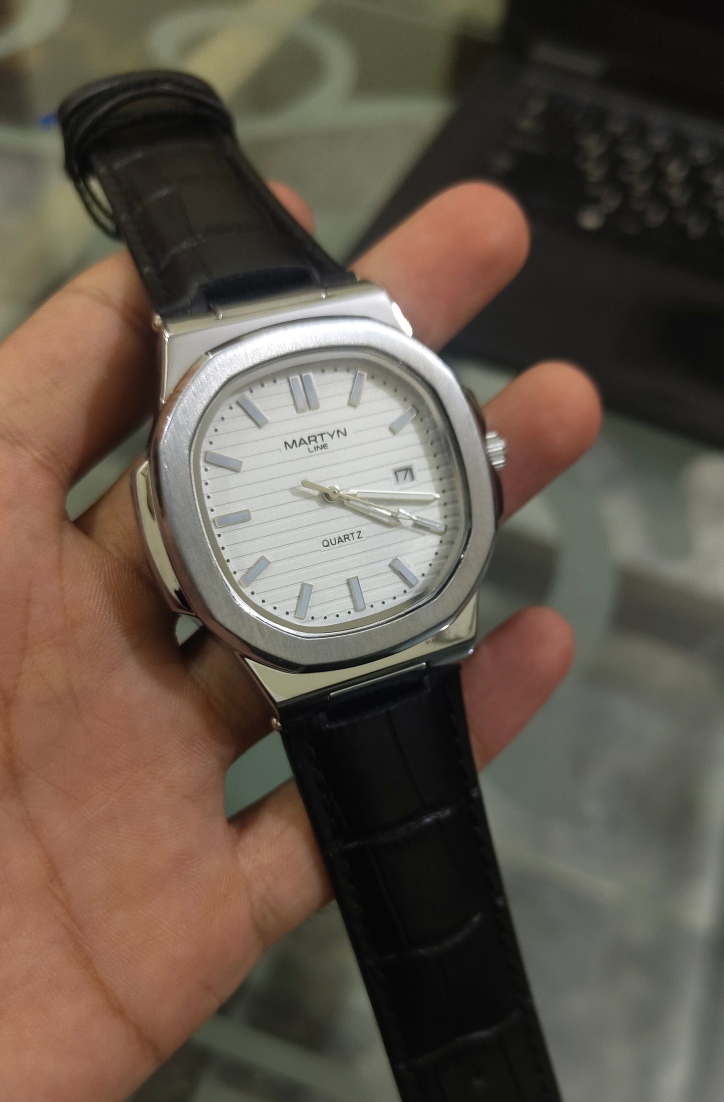 Martyn Line Quartz __ Dubai Polo Club Green